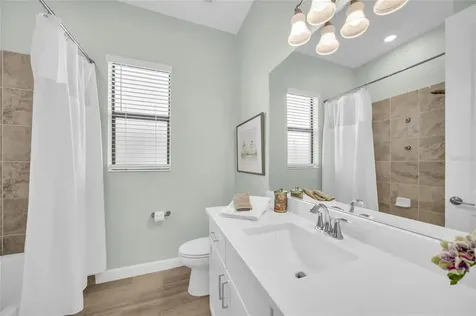 16204 Tradewind Terrace Lakewood Ranch FL 34211