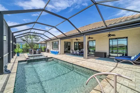 16204 Tradewind Terrace Lakewood Ranch FL 34211