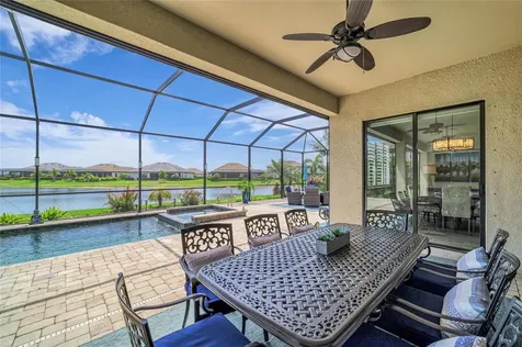 16204 Tradewind Terrace Lakewood Ranch FL 34211