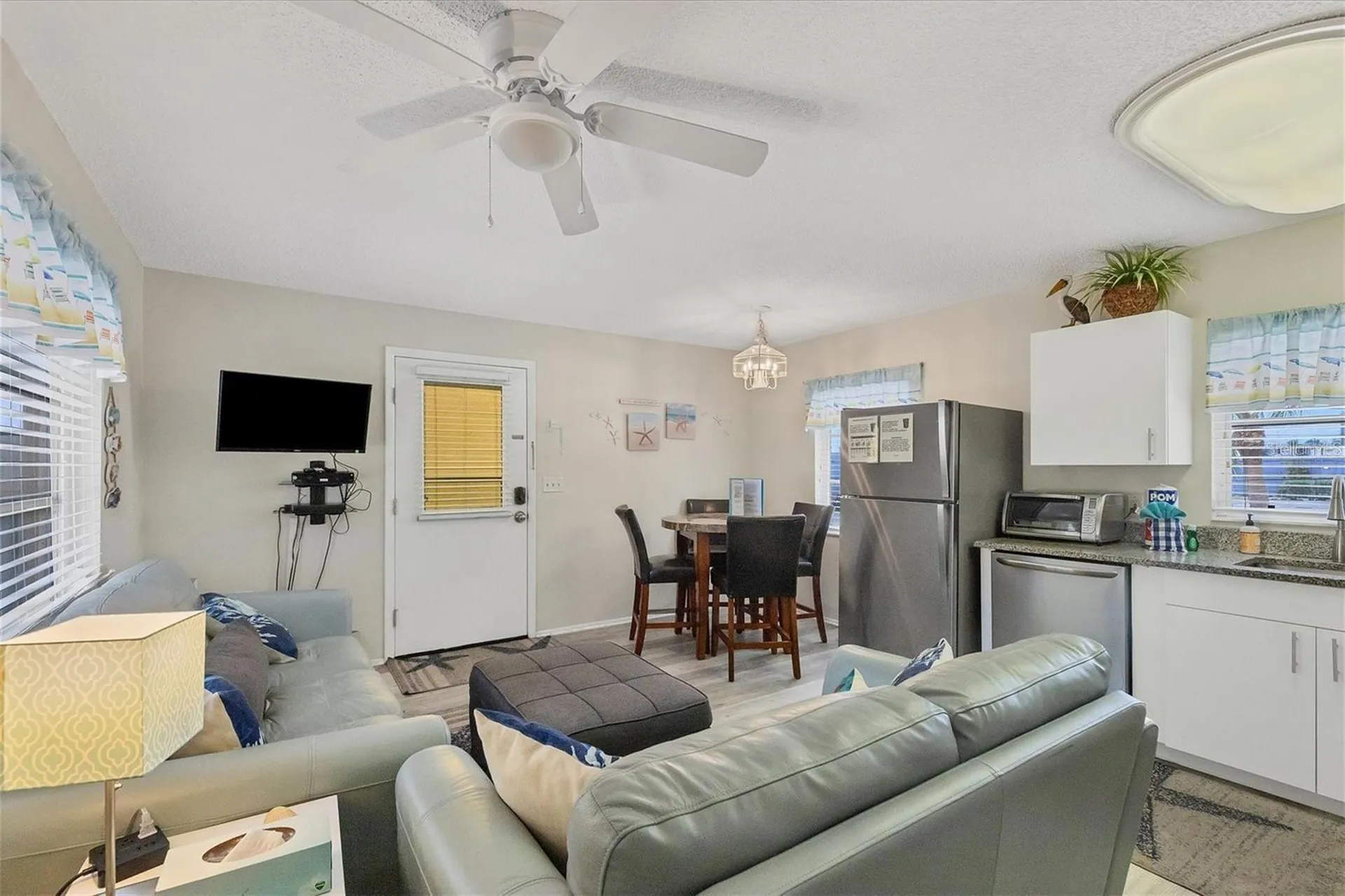 301 Avenida Madera Sarasota FL 34242
