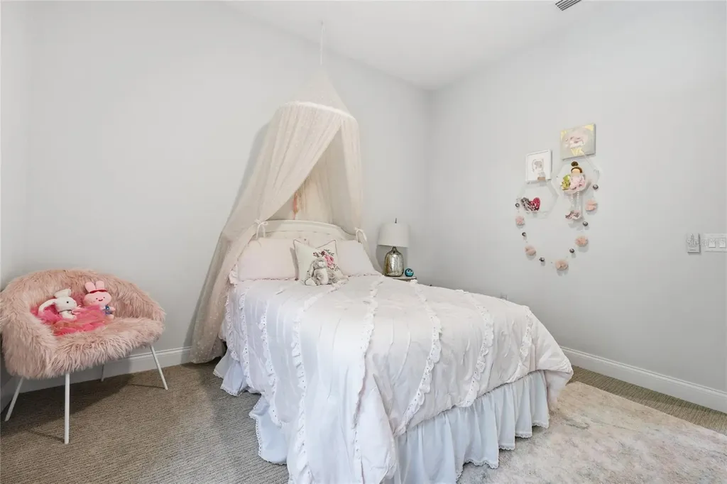 11072 SW 33rd Lane Gainesville FL 32608
