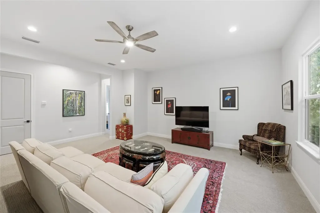 11072 SW 33rd Lane Gainesville FL 32608