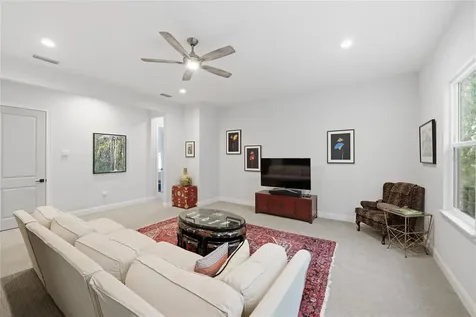 11072 SW 33rd Lane Gainesville FL 32608