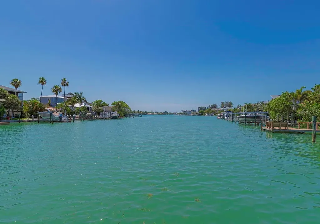 8567 W Gulf Boulevard St Petersburg FL 33706