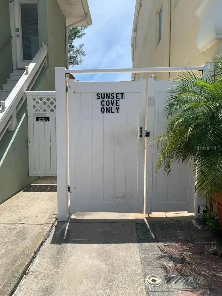 8567 W Gulf Boulevard St Petersburg FL 33706