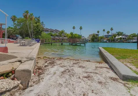 8567 W Gulf Boulevard St Petersburg FL 33706