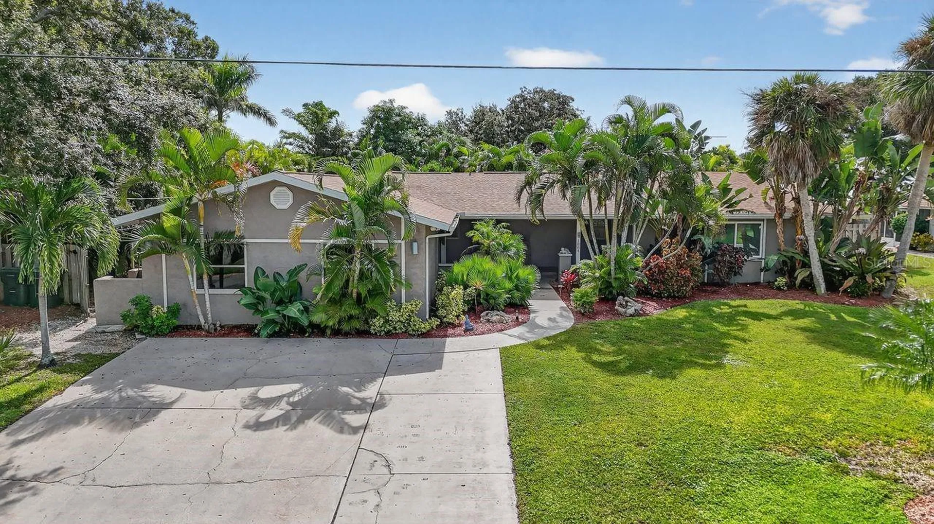 1884 Southpointe Drive Sarasota FL 34231