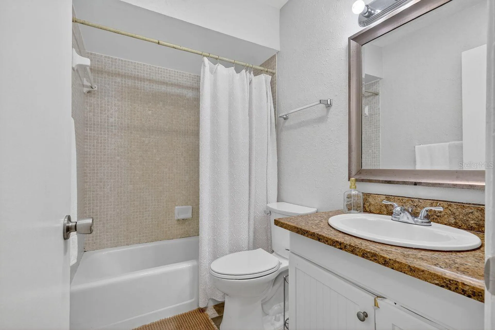 1884 Southpointe Drive Sarasota FL 34231
