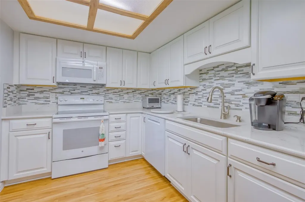 3710 S Susan Point Inverness FL 34452