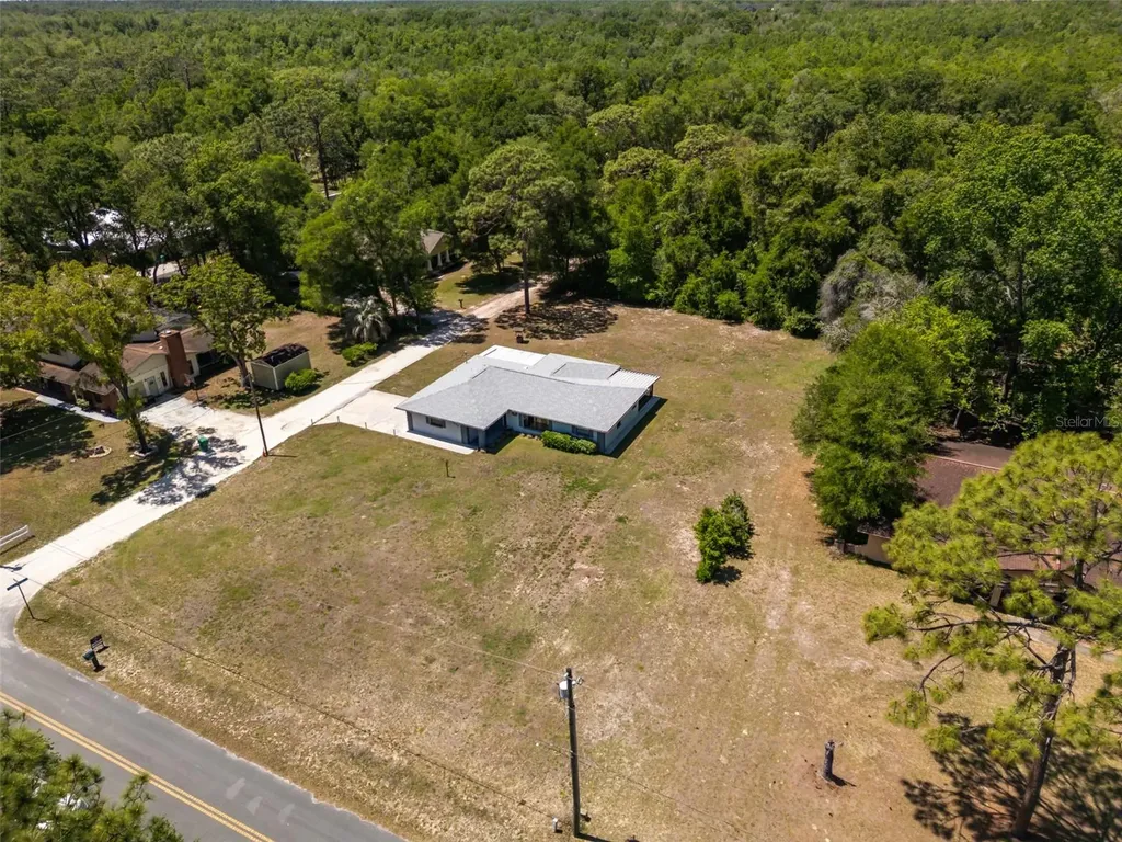 3710 S Susan Point Inverness FL 34452