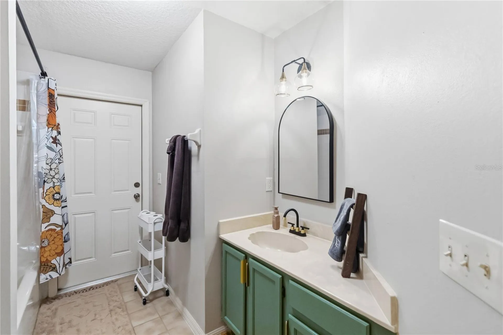 2043 Sawgrass Drive Apopka FL 32712