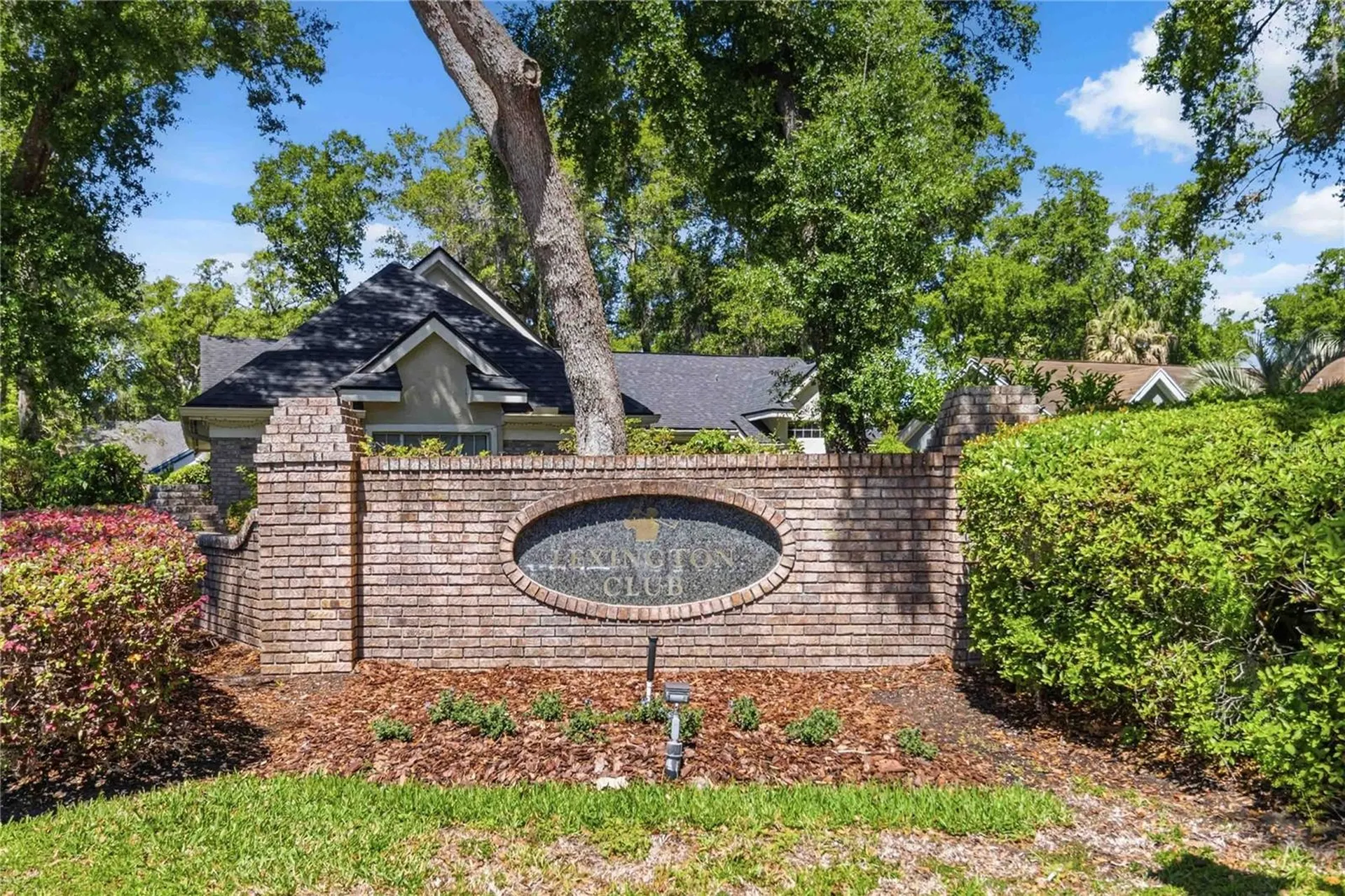 2043 Sawgrass Drive Apopka FL 32712