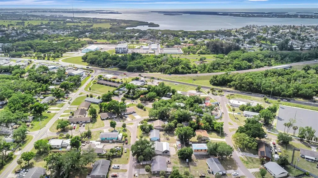 416 40th Street E Palmetto FL 34221