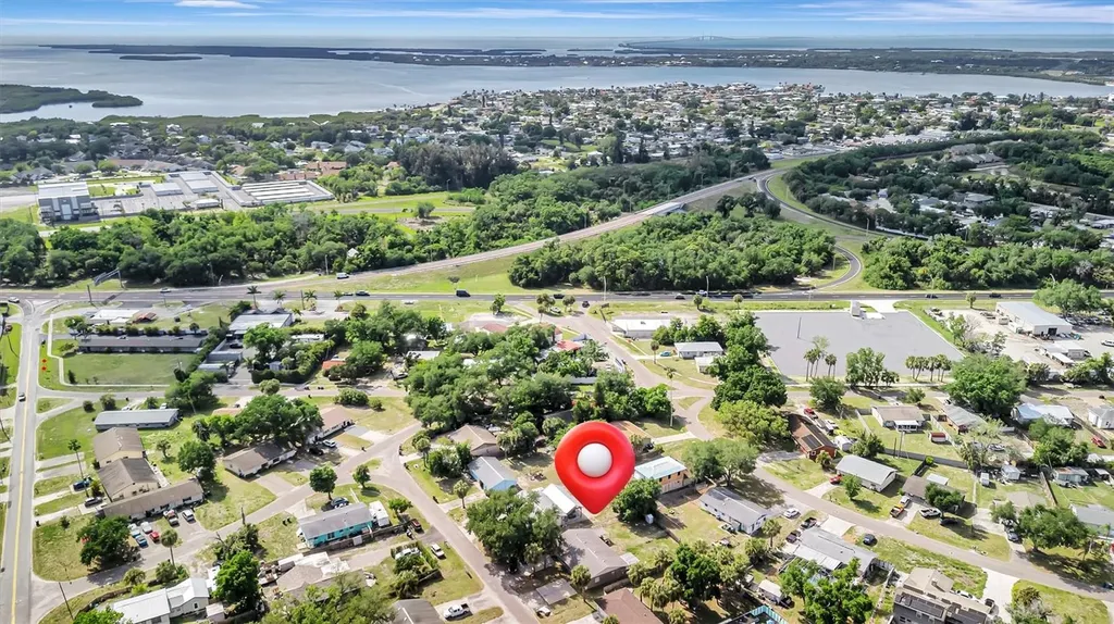 416 40th Street E Palmetto FL 34221