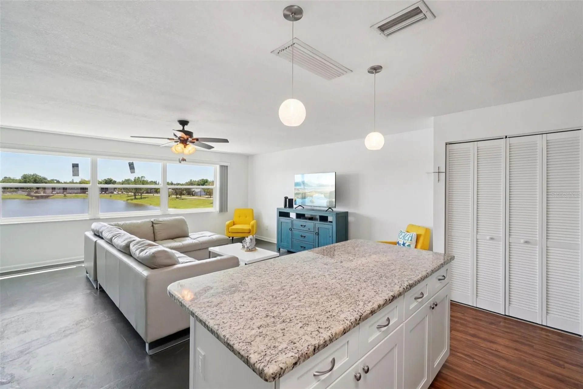 3850 13th Avenue N St Petersburg FL 33713