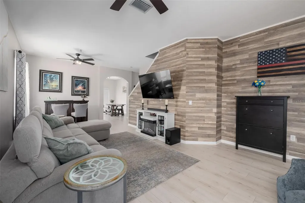 9004 Grand Bayou Court Tampa FL 33635