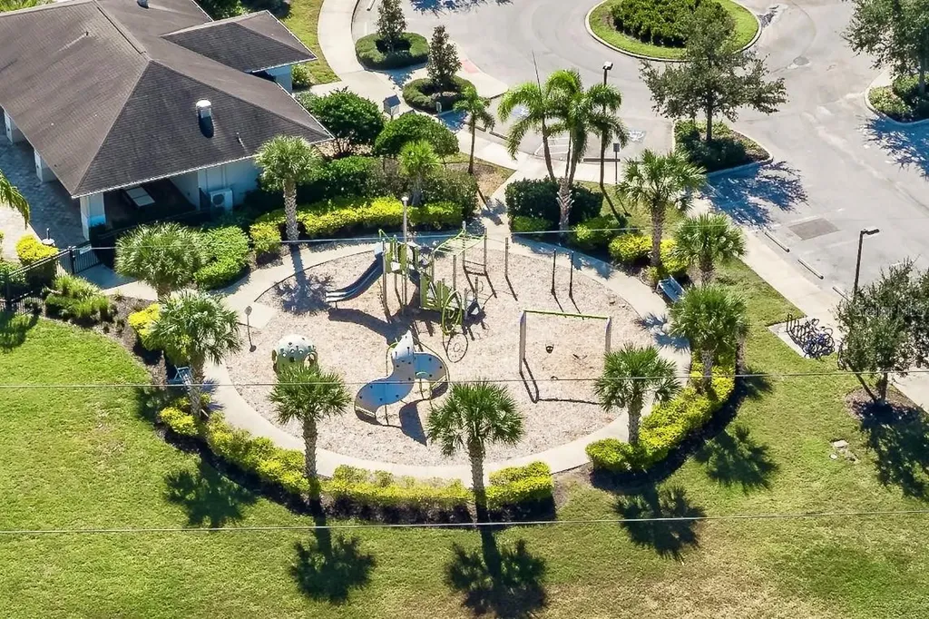 4628 Lindever Lane Palmetto FL 34221