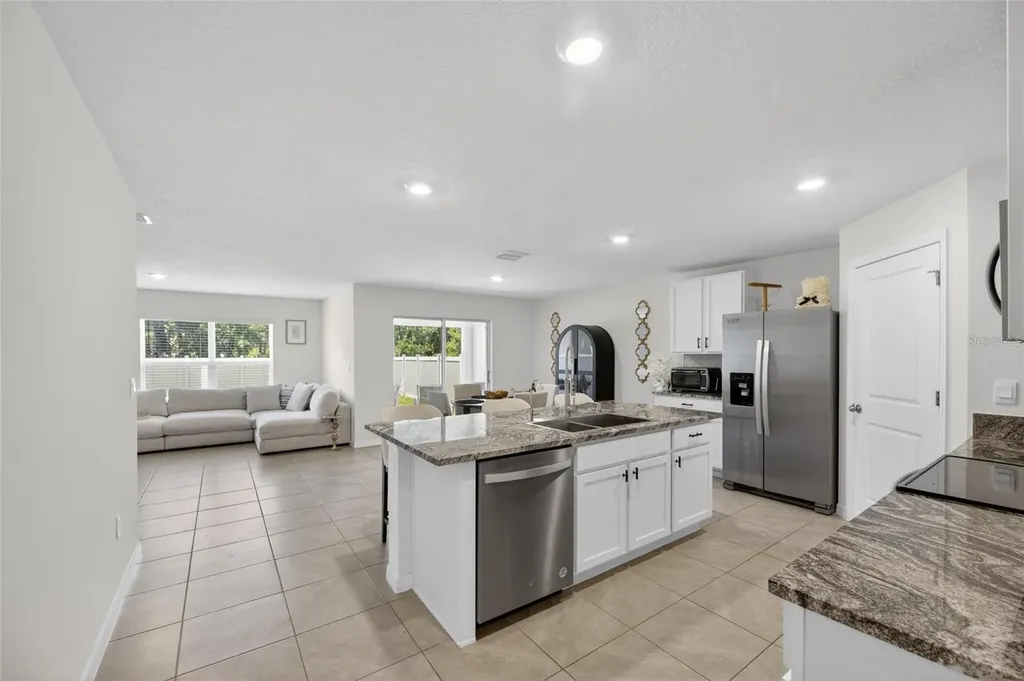 3255 Silver Date Drive Wimauma FL 33598