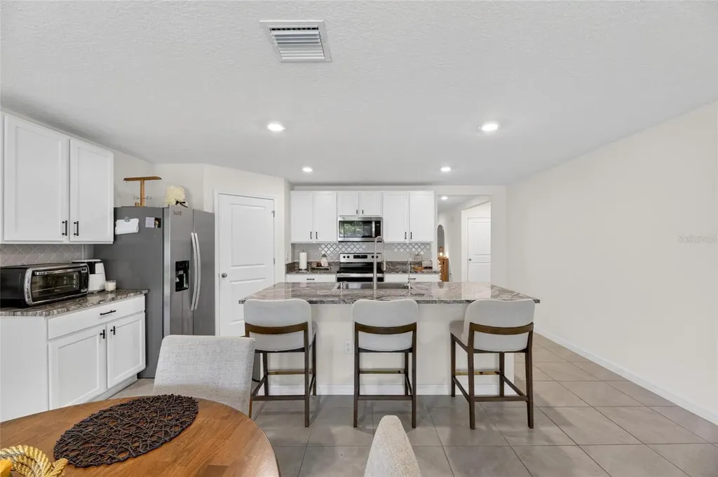 3255 Silver Date Drive Wimauma FL 33598