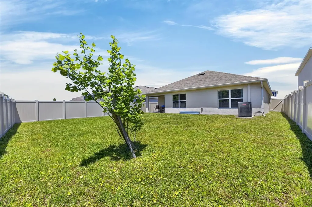 3255 Silver Date Drive Wimauma FL 33598