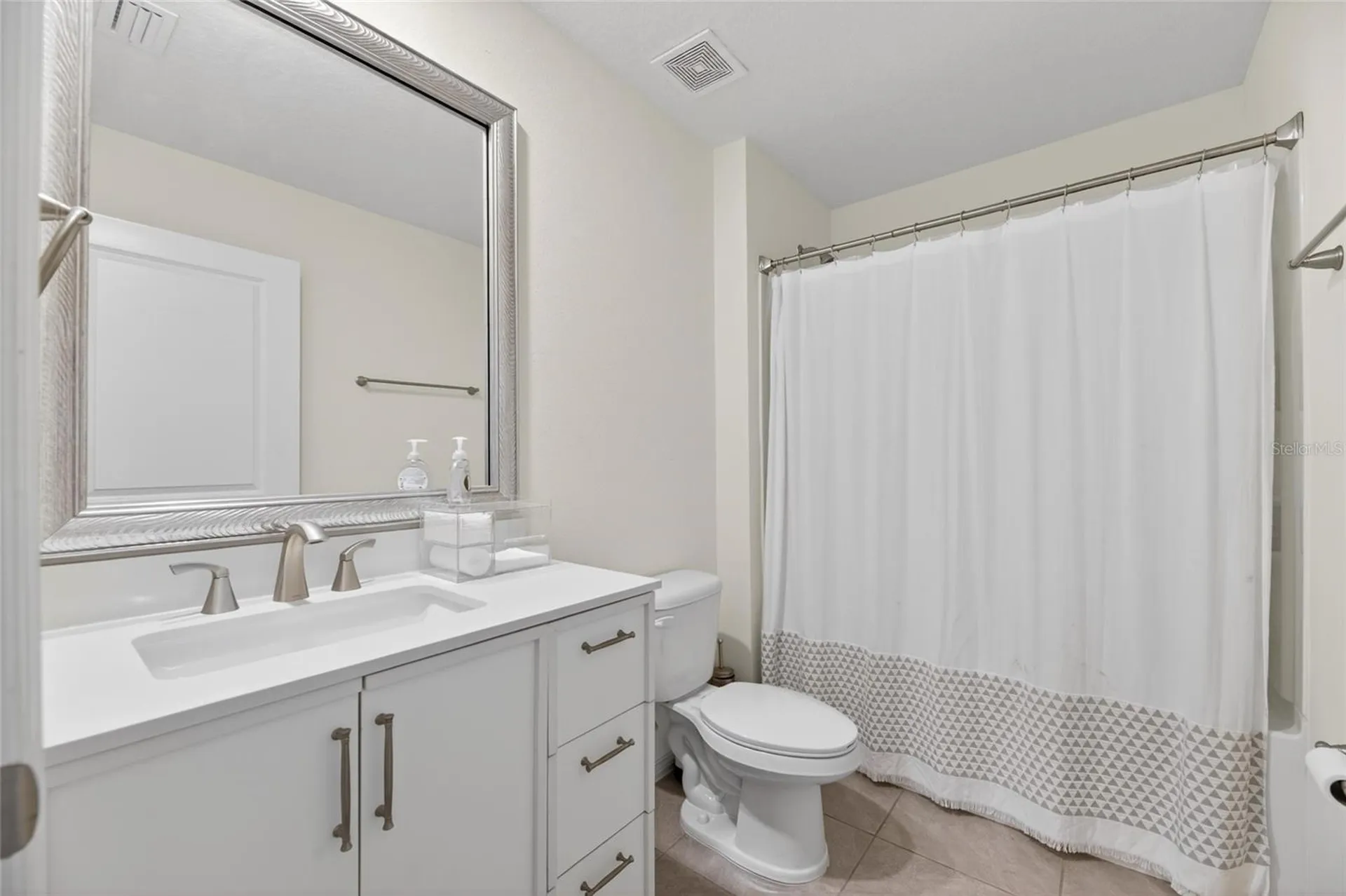 3255 Silver Date Drive Wimauma FL 33598