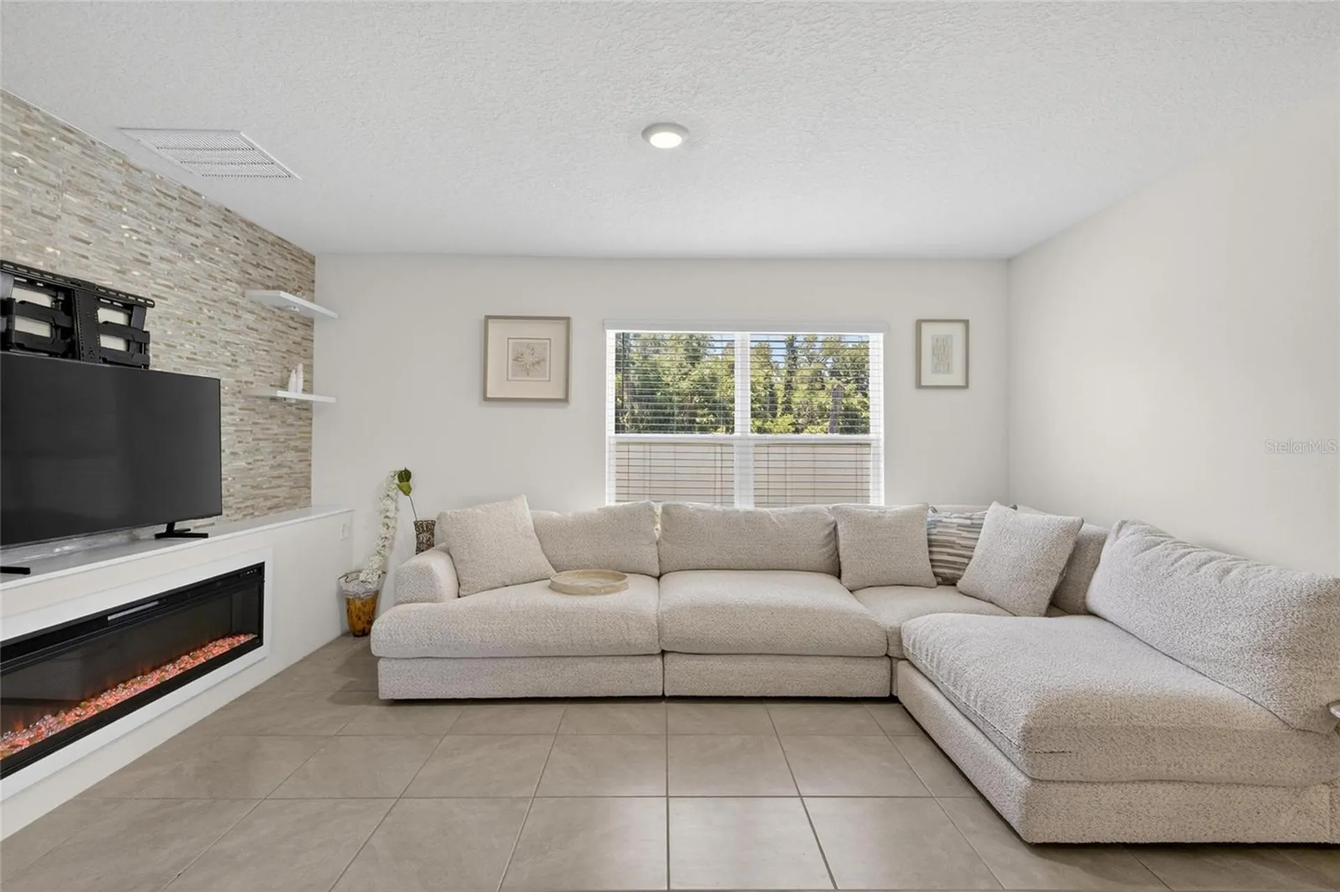 3255 Silver Date Drive Wimauma FL 33598
