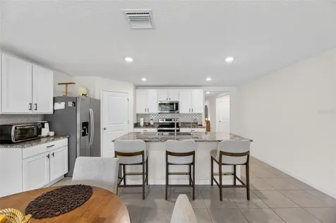 3255 Silver Date Drive Wimauma FL 33598