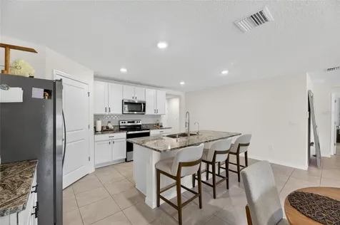3255 Silver Date Drive Wimauma FL 33598