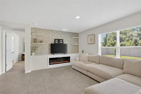 3255 Silver Date Drive Wimauma FL 33598