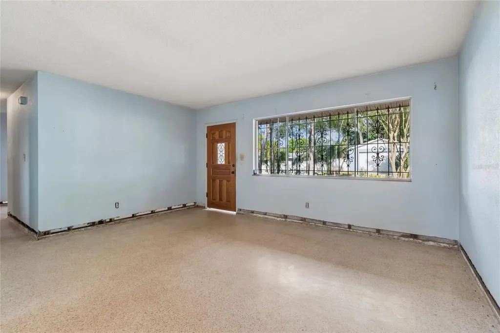 4703 S Renellie Drive Tampa FL 33611
