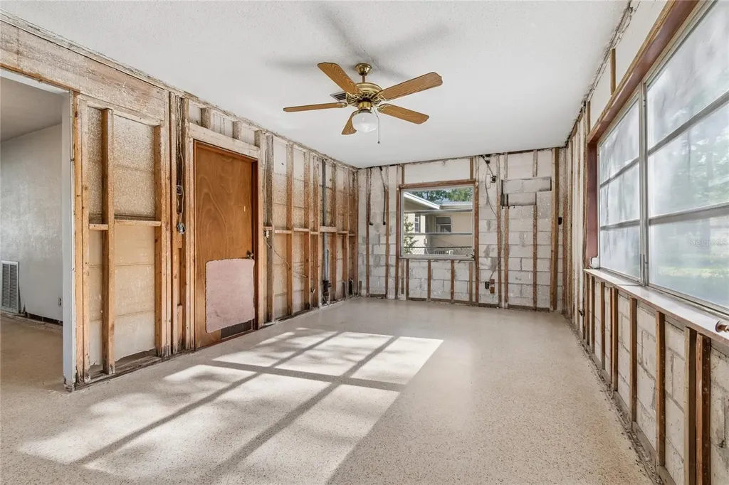 4703 S Renellie Drive Tampa FL 33611
