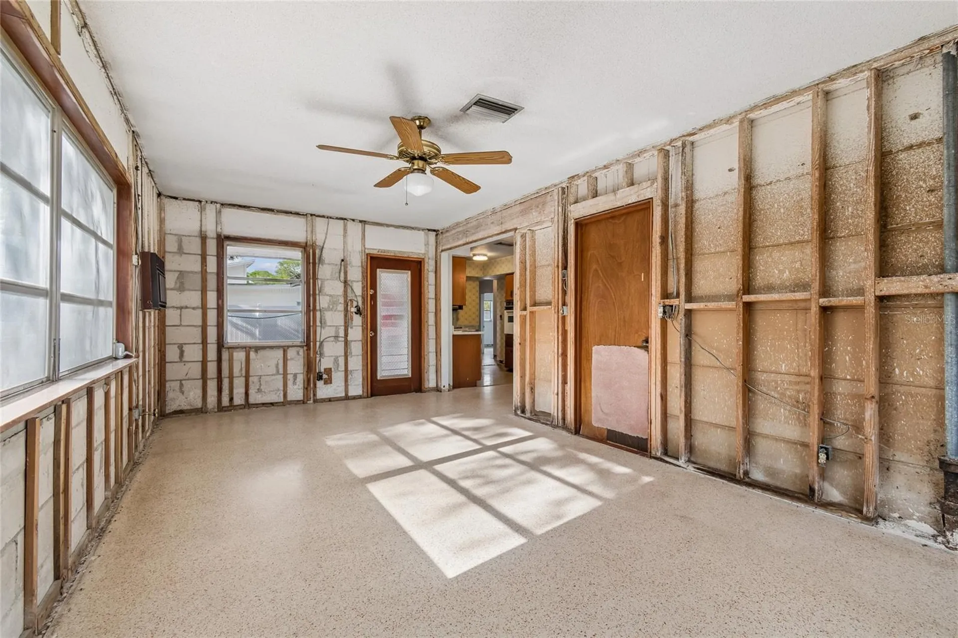 4703 S Renellie Drive Tampa FL 33611