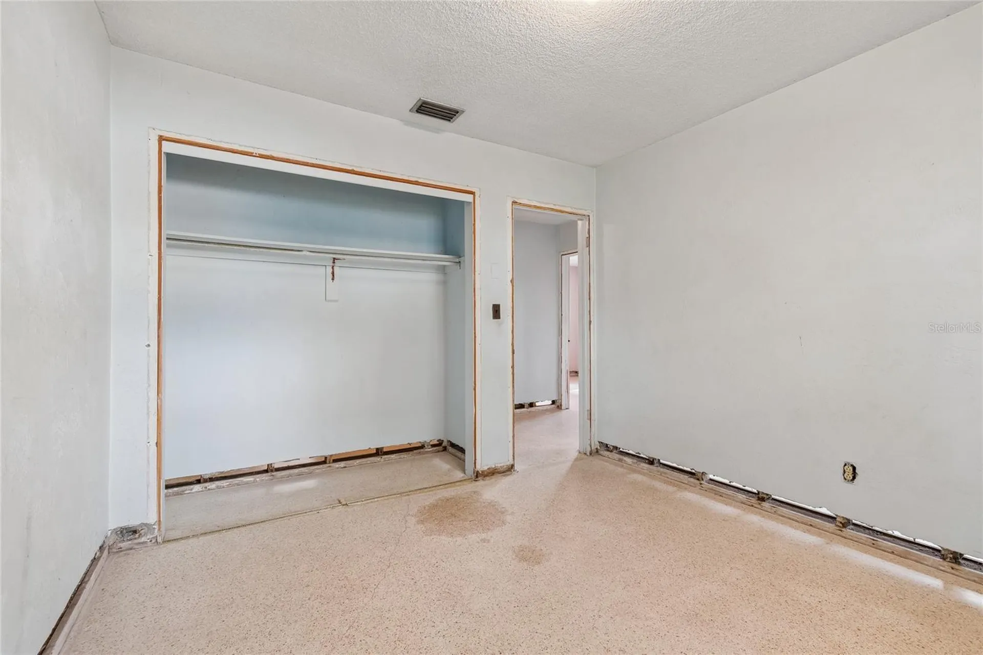 4703 S Renellie Drive Tampa FL 33611