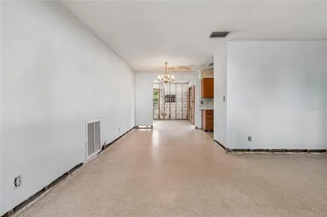 4703 S Renellie Drive Tampa FL 33611