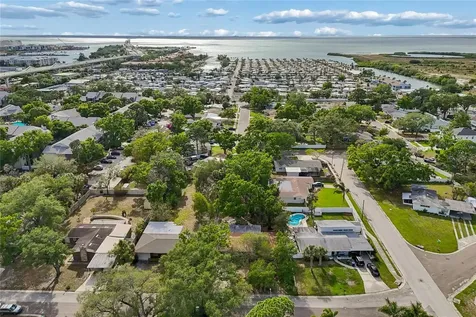 4703 S Renellie Drive Tampa FL 33611