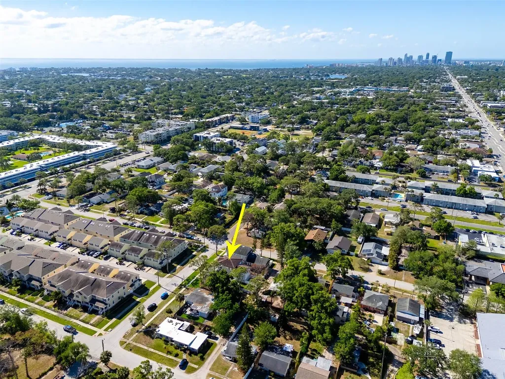 4916 3rd Street N St Petersburg FL 33703
