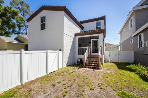 4916 3rd Street N St Petersburg FL 33703