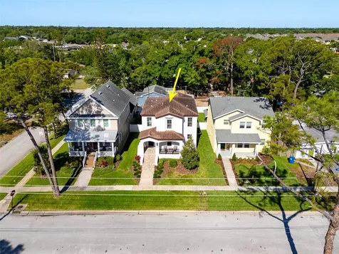 4916 3rd Street N St Petersburg FL 33703