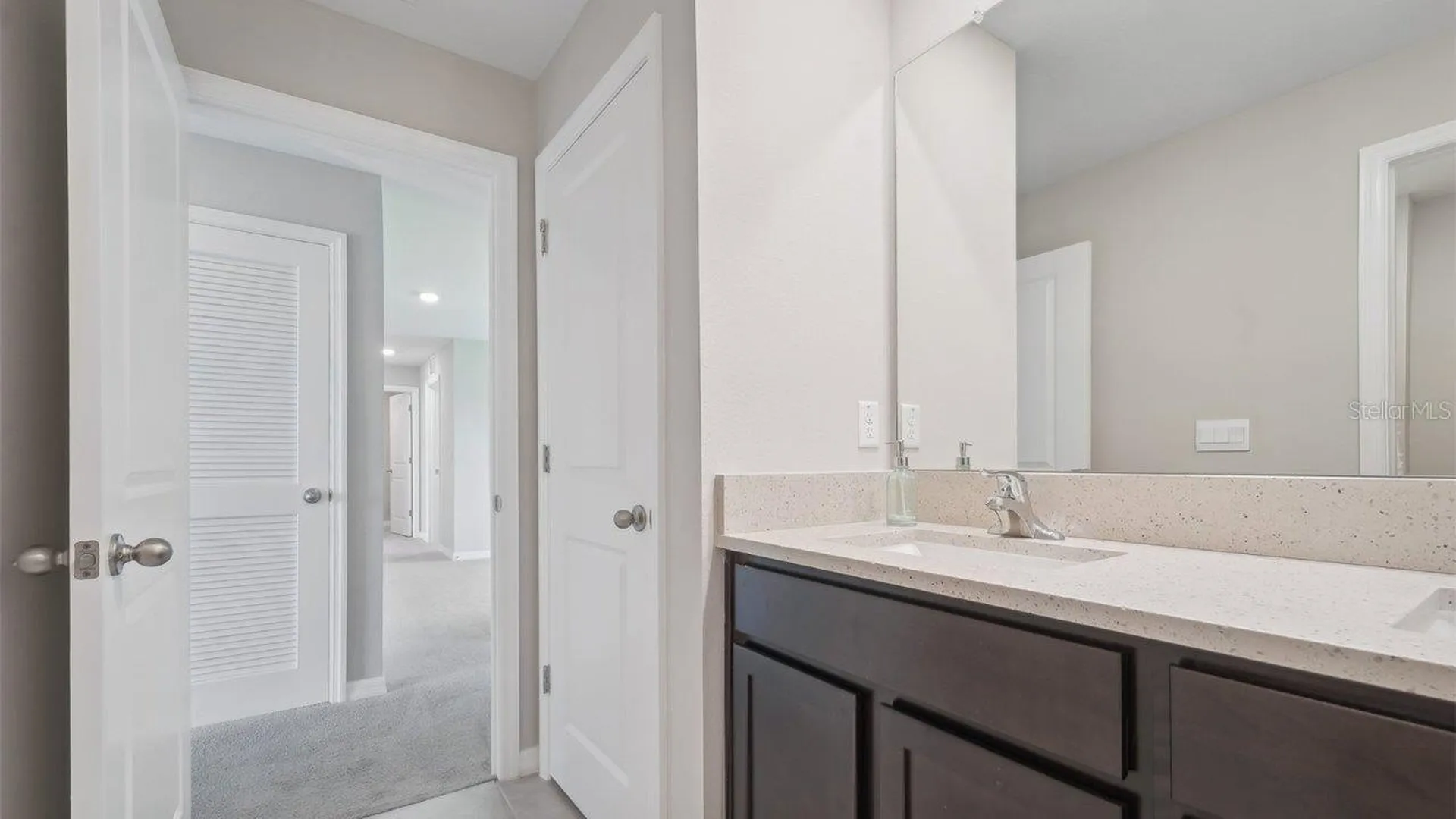 15030 Crosshall Stream Drive Wimauma FL 33598