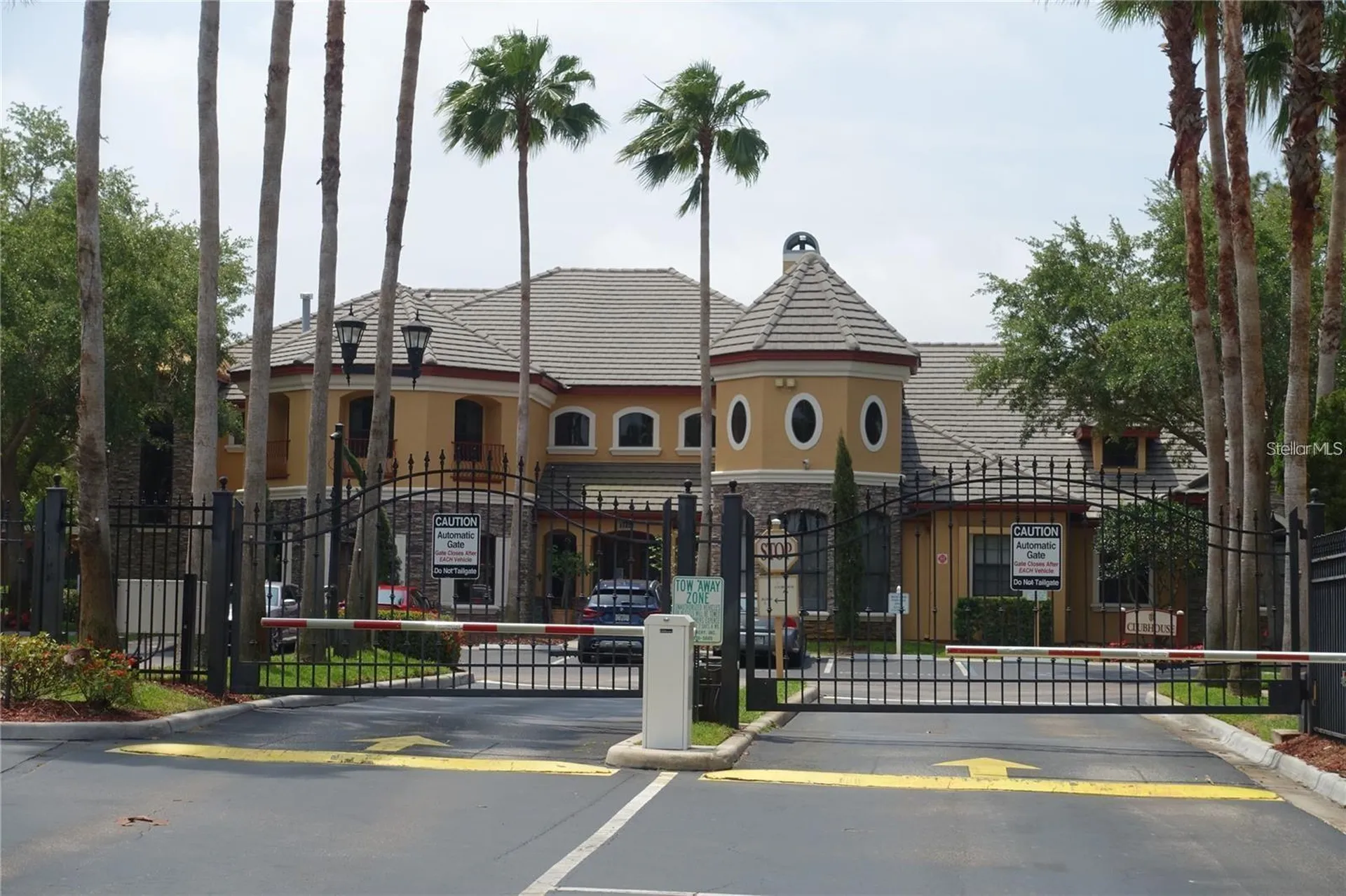 2199 Chianti Place Palm Harbor FL 34683