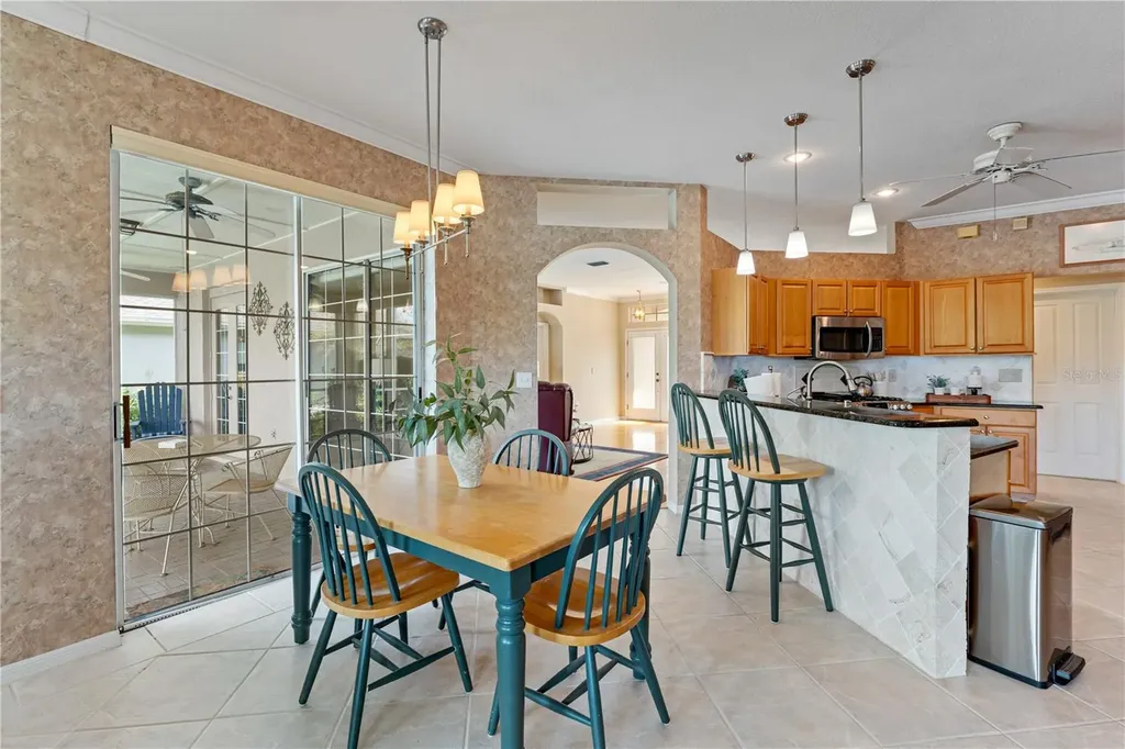 9442 Hunters Pond Drive Tampa FL 33647