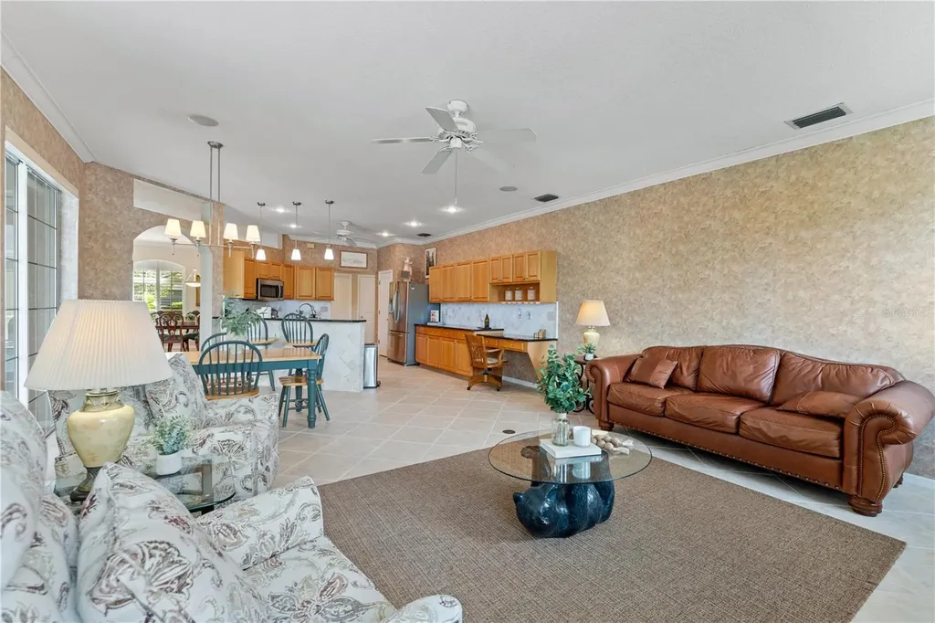 9442 Hunters Pond Drive Tampa FL 33647