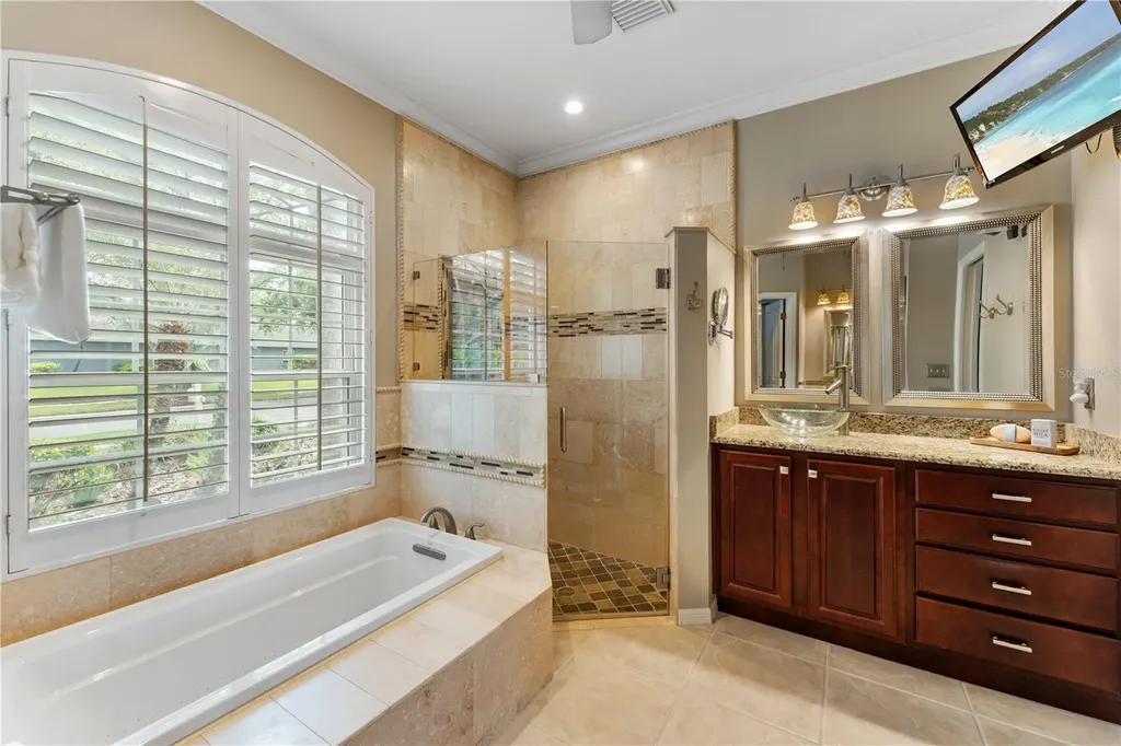 9442 Hunters Pond Drive Tampa FL 33647
