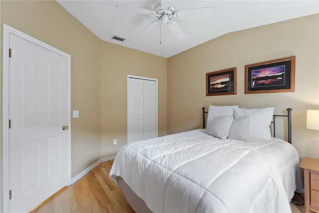9442 Hunters Pond Drive Tampa FL 33647