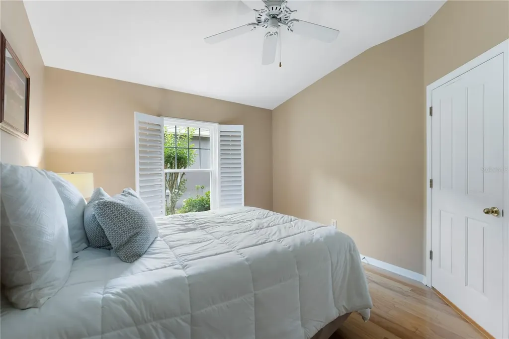 9442 Hunters Pond Drive Tampa FL 33647