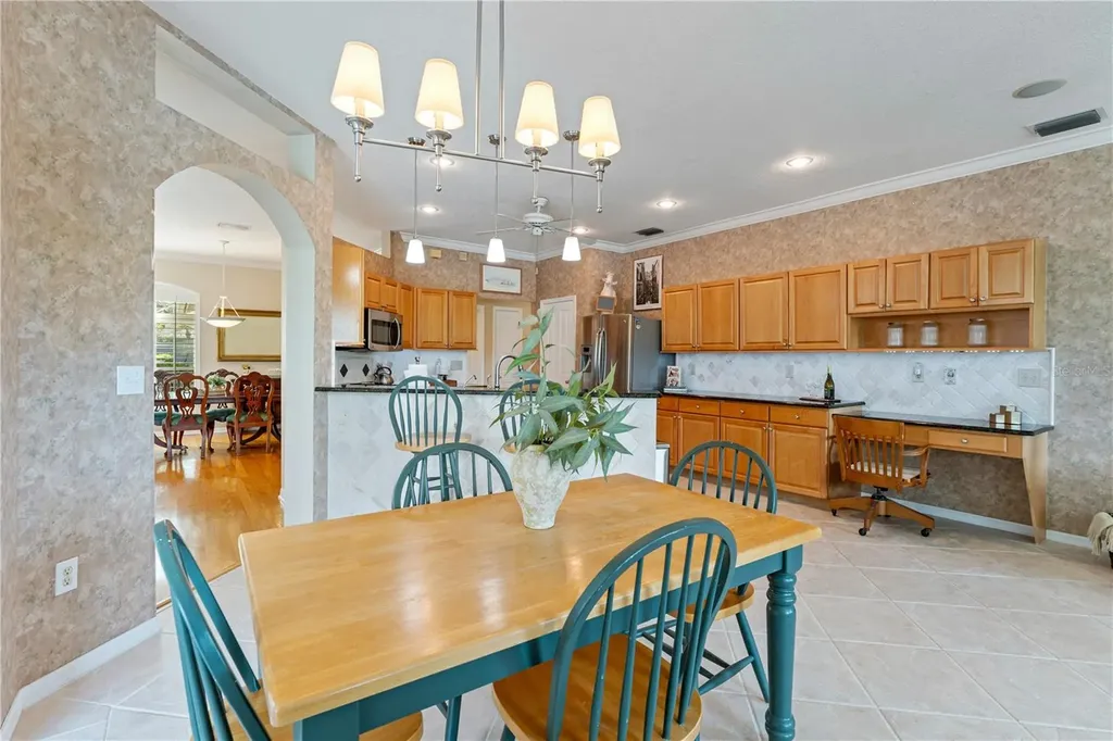 9442 Hunters Pond Drive Tampa FL 33647