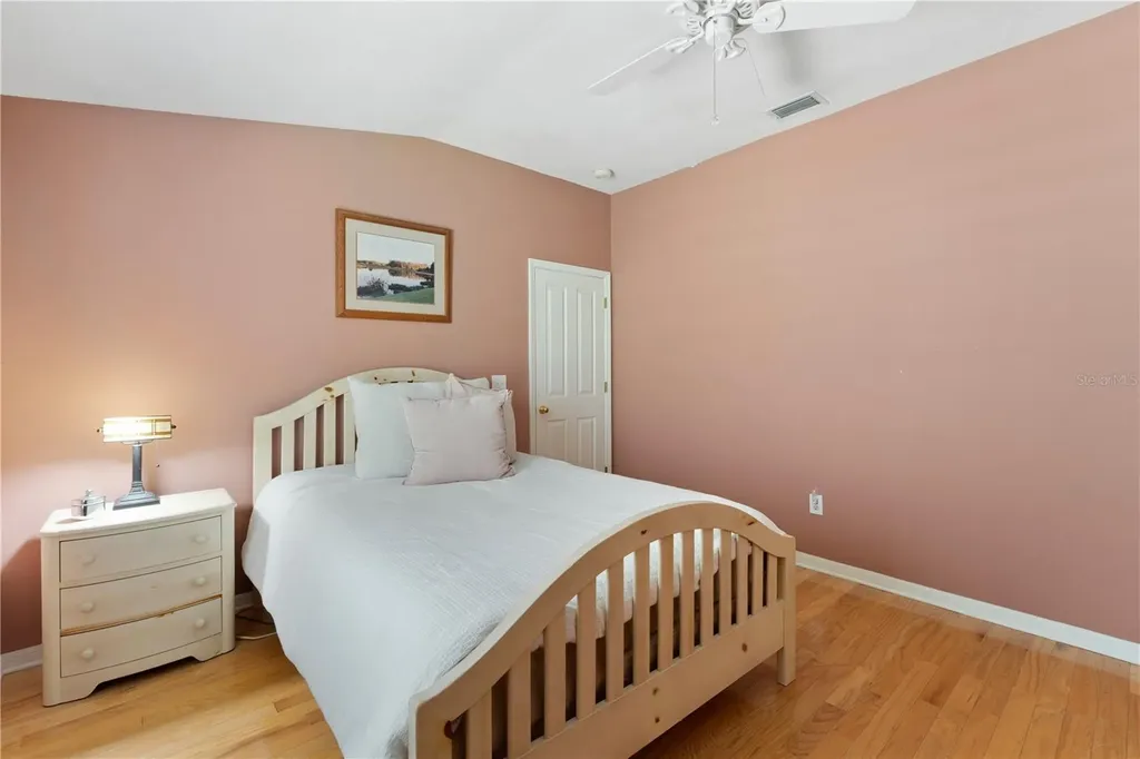 9442 Hunters Pond Drive Tampa FL 33647