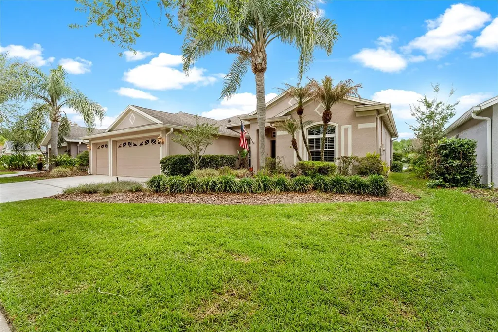 9442 Hunters Pond Drive Tampa FL 33647