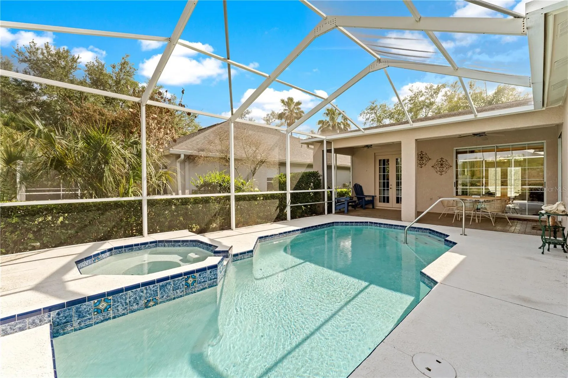 9442 Hunters Pond Drive Tampa FL 33647