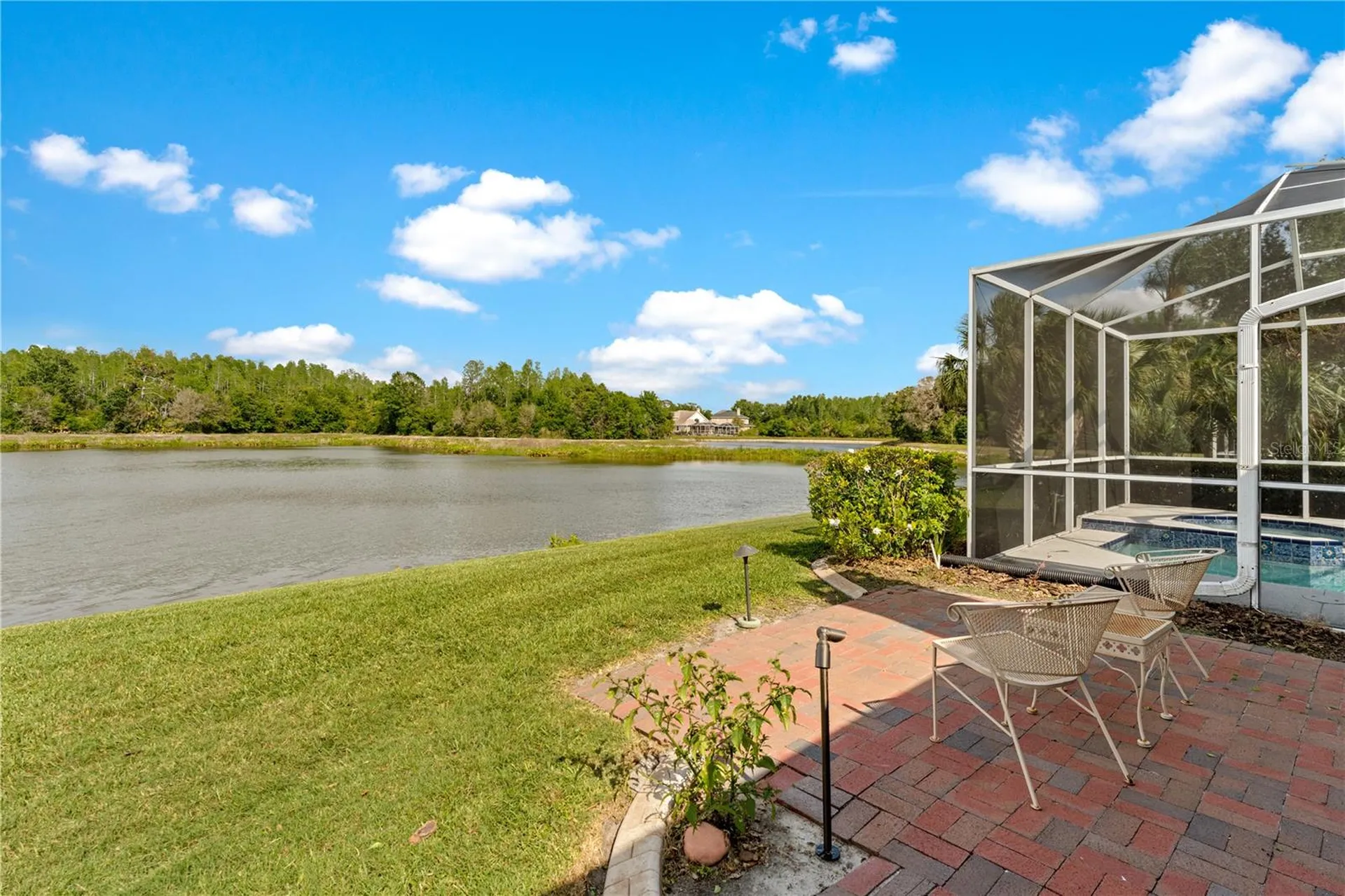 9442 Hunters Pond Drive Tampa FL 33647